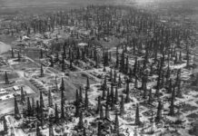Oil Output History and Los Angeles