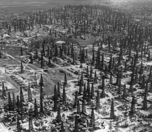 История добычи нефти и Лос-Анджелес