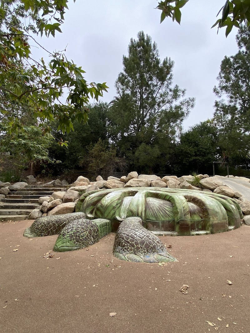 Vista Hermosa Natural Park, Mountains Recreation & Conservation Authority